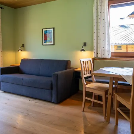 Hotel apartamentowy Ferienpension Senfter